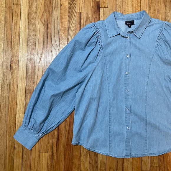 WHO WHAT WEAR Chambray Button-up - Picture 2 of 14